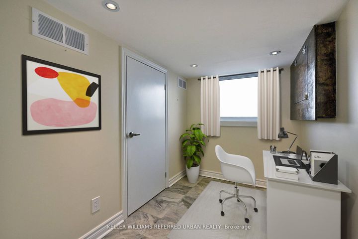 Photo 13 at 64 Hilldale Road, Smythe, Toronto