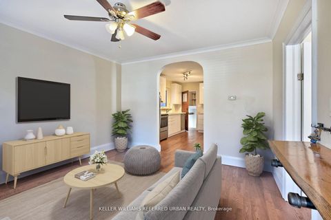 Photo 3 at 64 Hilldale Road, Smythe, Toronto