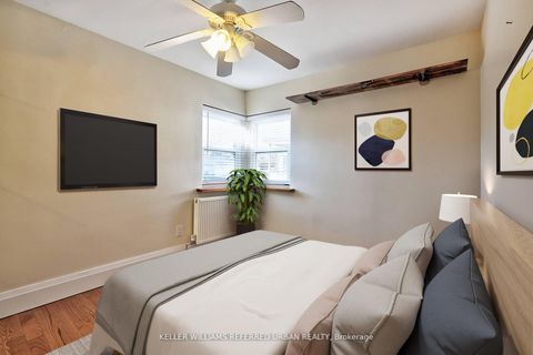 Photo 5 at 64 Hilldale Road, Smythe, Toronto