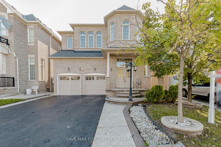 Photo 2 at 106 Watsonbrook Drive, Wellington, Brampton