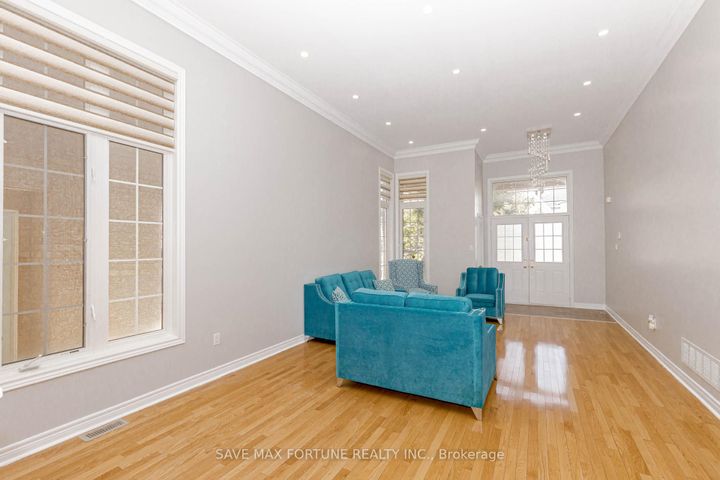 Photo 8 at 106 Watsonbrook Drive, Wellington, Brampton