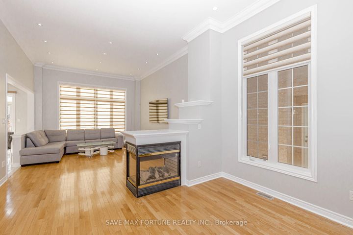Photo 12 at 106 Watsonbrook Drive, Wellington, Brampton