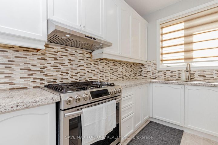 Photo 20 at 106 Watsonbrook Drive, Wellington, Brampton