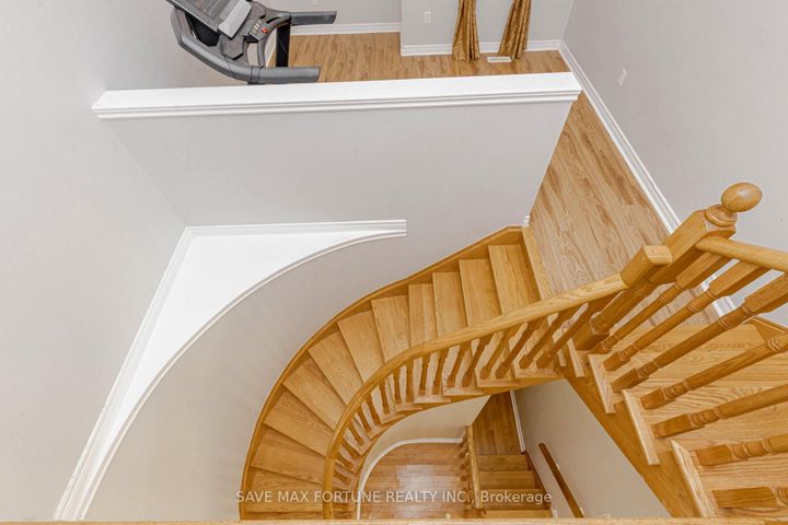 Photo 21 at 106 Watsonbrook Drive, Wellington, Brampton