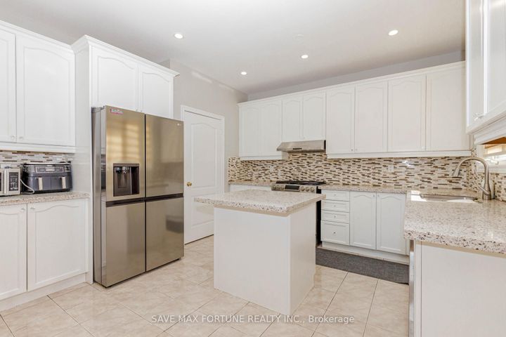 Photo 27 at 106 Watsonbrook Drive, Wellington, Brampton