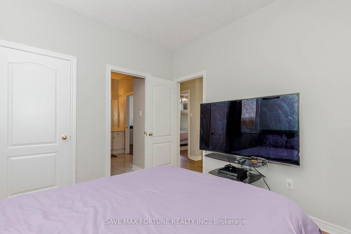 Photo 36 at 106 Watsonbrook Drive, Wellington, Brampton