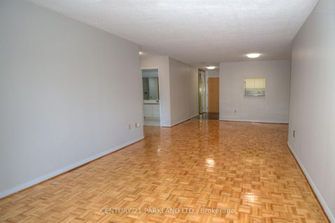 Photo 9 at 207 - 5 Concorde Place, Don Mills, Toronto