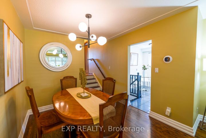 Photo 8 at 902 Sixth Street, Lakeview, Mississauga