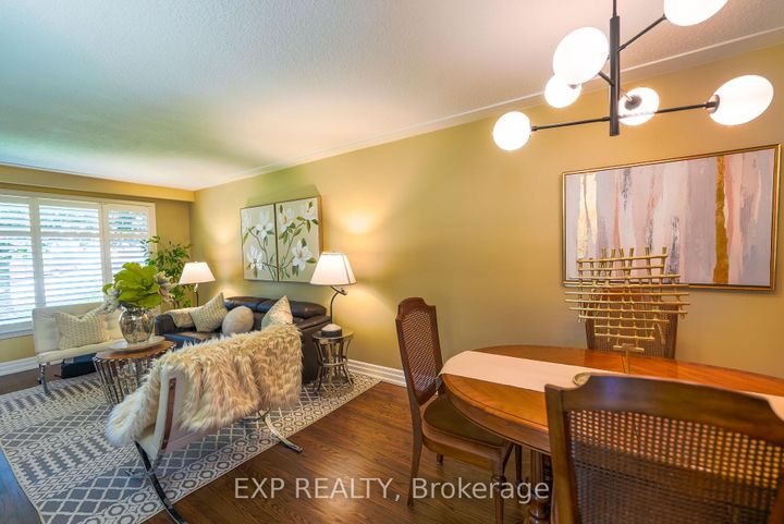 Photo 9 at 902 Sixth Street, Lakeview, Mississauga