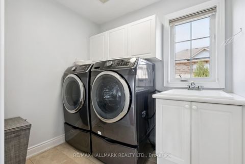 Photo 18 at 197 Aspenwood Drive, Woodland Hill, Newmarket