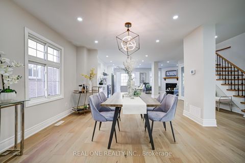 Photo 6 at 10 Squire Drive, Devonsleigh, Richmond Hill Photo 6 at 10 Squire Drive, Devonsleigh, Richmond Hill