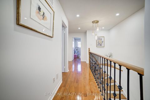 Photo 20 at 10 Squire Drive, Devonsleigh, Richmond Hill Photo 20 at 10 Squire Drive, Devonsleigh, Richmond Hill