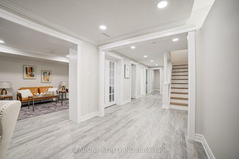 Photo 27 at 10 Squire Drive, Devonsleigh, Richmond Hill Photo 27 at 10 Squire Drive, Devonsleigh, Richmond Hill