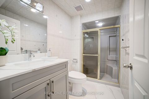 Photo 30 at 10 Squire Drive, Devonsleigh, Richmond Hill