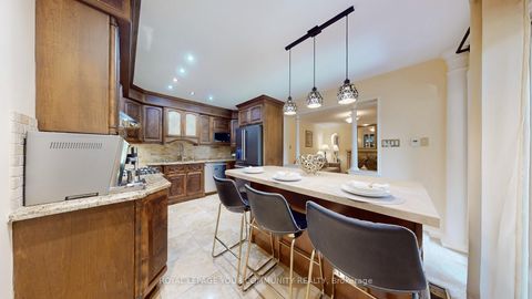 Photo 12 at 19 Roosevelt Drive, South Richvale, Richmond Hill
