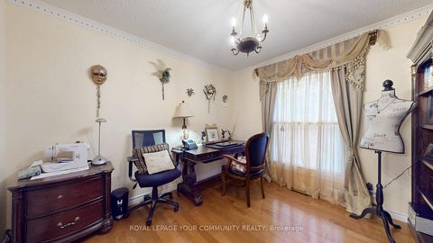 Photo 13 at 19 Roosevelt Drive, South Richvale, Richmond Hill Photo 13 at 19 Roosevelt Drive, South Richvale, Richmond Hill