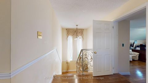 Photo 17 at 19 Roosevelt Drive, South Richvale, Richmond Hill Photo 17 at 19 Roosevelt Drive, South Richvale, Richmond Hill