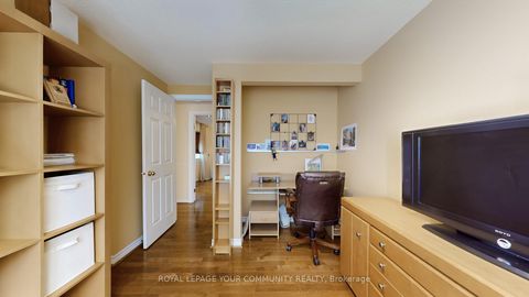 Photo 29 at 19 Roosevelt Drive, South Richvale, Richmond Hill