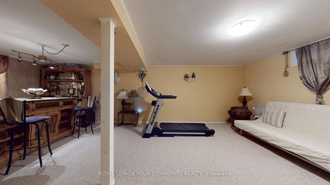 Photo 35 at 19 Roosevelt Drive, South Richvale, Richmond Hill