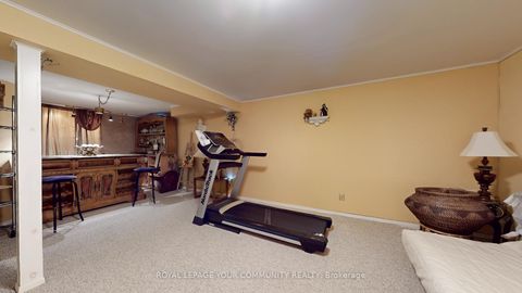 Photo 36 at 19 Roosevelt Drive, South Richvale, Richmond Hill