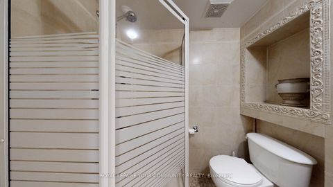 Photo 40 at 19 Roosevelt Drive, South Richvale, Richmond Hill