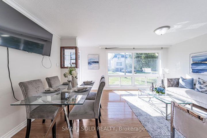 Photo 7 at 295 Boisdale Avenue, Harding, Richmond Hill