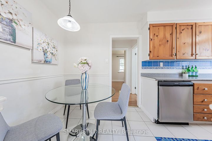 Photo 23 at 295 Boisdale Avenue, Harding, Richmond Hill