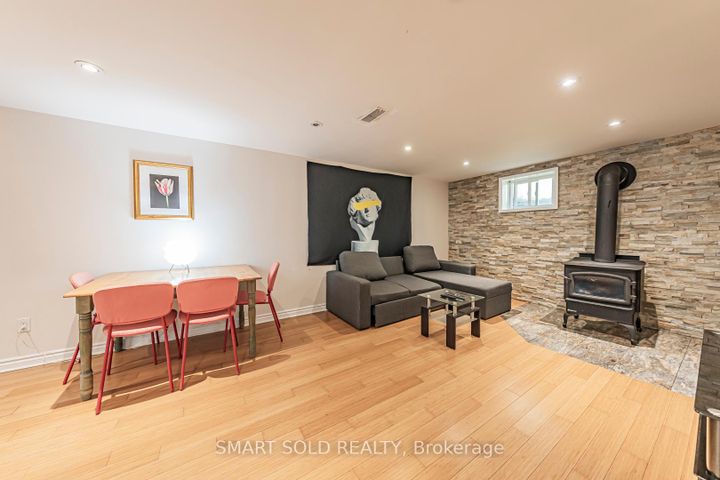 Photo 26 at 295 Boisdale Avenue, Harding, Richmond Hill