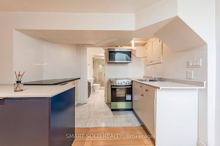 Photo 30 at 295 Boisdale Avenue, Harding, Richmond Hill
