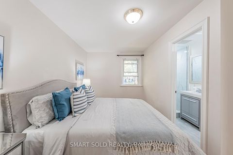 Photo 9 at 295 Boisdale Avenue, Harding, Richmond Hill