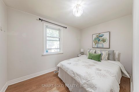 Photo 17 at 295 Boisdale Avenue, Harding, Richmond Hill
