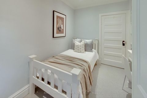 Photo 31 at 55 Walmsley Boulevard, St. Clair, Toronto