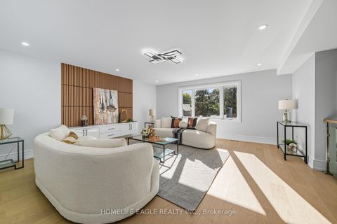 Photo 2 at 5 Atlee Avenue, Cliffside, Toronto