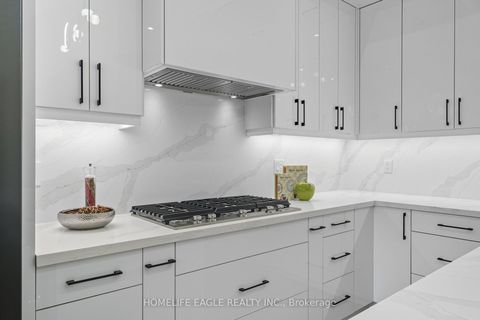 Photo 6 at 5 Atlee Avenue, Cliffside, Toronto