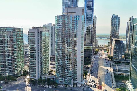 Photo 3 at 1010 - 397 Front Street W, Waterfront Communities C1, Toronto