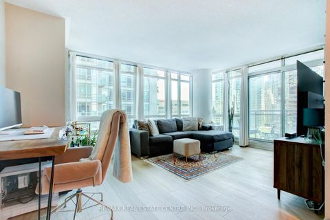Photo 18 at 1010 - 397 Front Street W, Waterfront Communities C1, Toronto