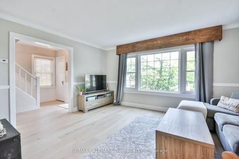 Photo 10 at 50 Newton Street, Wellington, Barrie