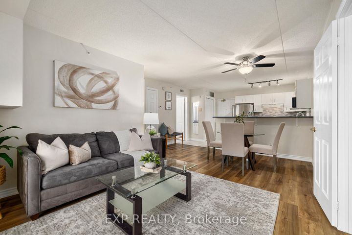 Photo 5 at 209 - 1441 Walker's Line, Tansley, Burlington