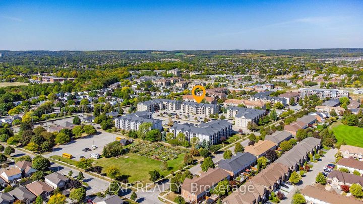 Photo 14 at 209 - 1441 Walker's Line, Tansley, Burlington
