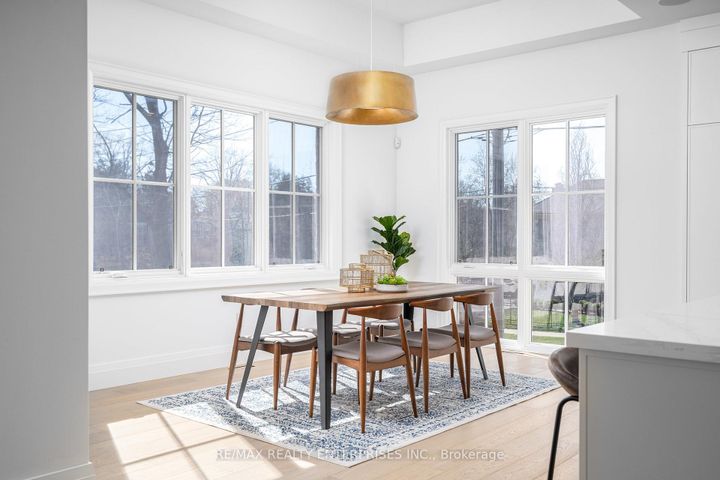 Photo 11 at 1322 Minaki Road, Mineola, Mississauga