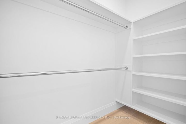 Photo 22 at 1322 Minaki Road, Mineola, Mississauga