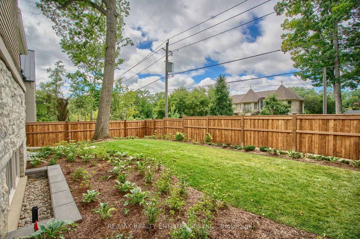 Photo 40 at 1322 Minaki Road, Mineola, Mississauga