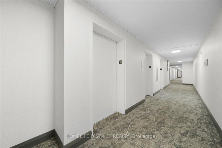 Photo 4 at 1509 - 1580 Mississauga Vly Boulevard, Mississauga Valleys, Mississauga