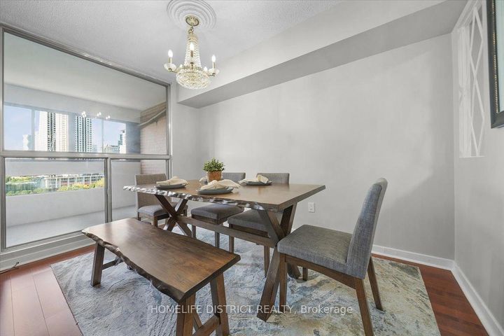 Photo 10 at 1509 - 1580 Mississauga Vly Boulevard, Mississauga Valleys, Mississauga