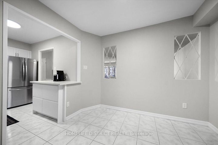 Photo 17 at 1509 - 1580 Mississauga Vly Boulevard, Mississauga Valleys, Mississauga