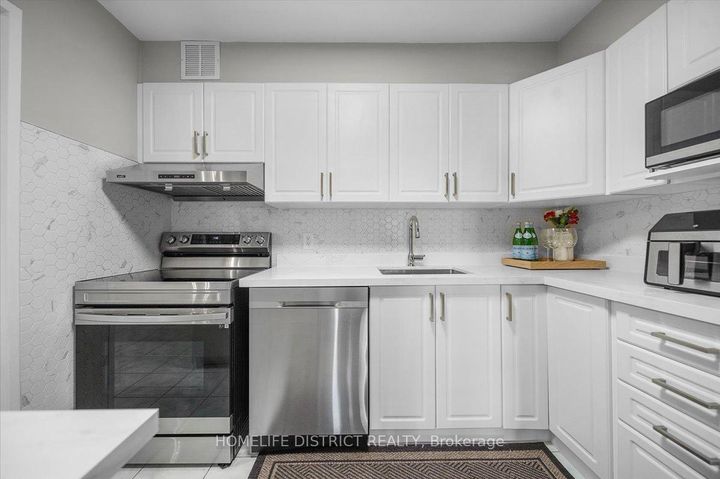 Photo 21 at 1509 - 1580 Mississauga Vly Boulevard, Mississauga Valleys, Mississauga