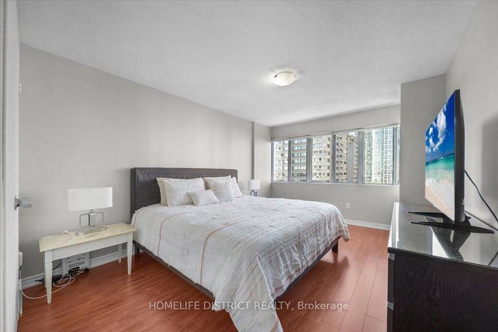 Photo 23 at 1509 - 1580 Mississauga Vly Boulevard, Mississauga Valleys, Mississauga