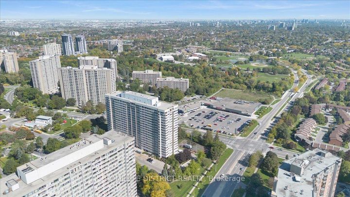 Photo 37 at 1509 - 1580 Mississauga Vly Boulevard, Mississauga Valleys, Mississauga