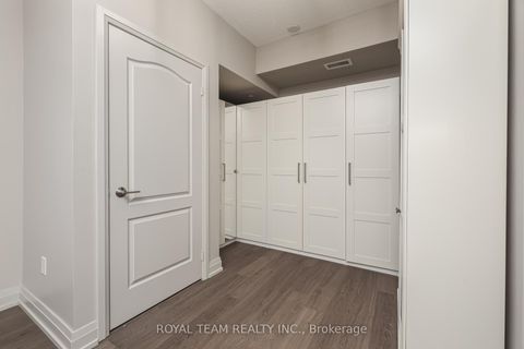 Photo 18 at 307 - 555 William Graham Drive, Rural Aurora, Aurora