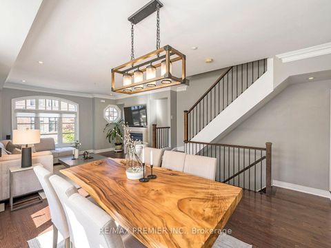 Photo 6 at 1 Powseland Crescent, West Woodbridge, Vaughan
